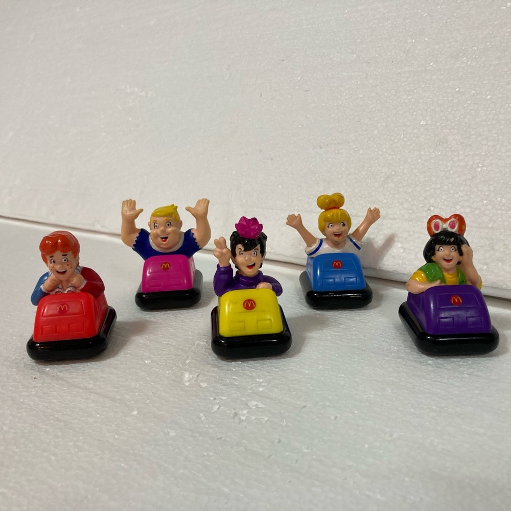 Vintage McDonald’s 1988 New Archie’s, Lot of 5 Happy Meal Toys.